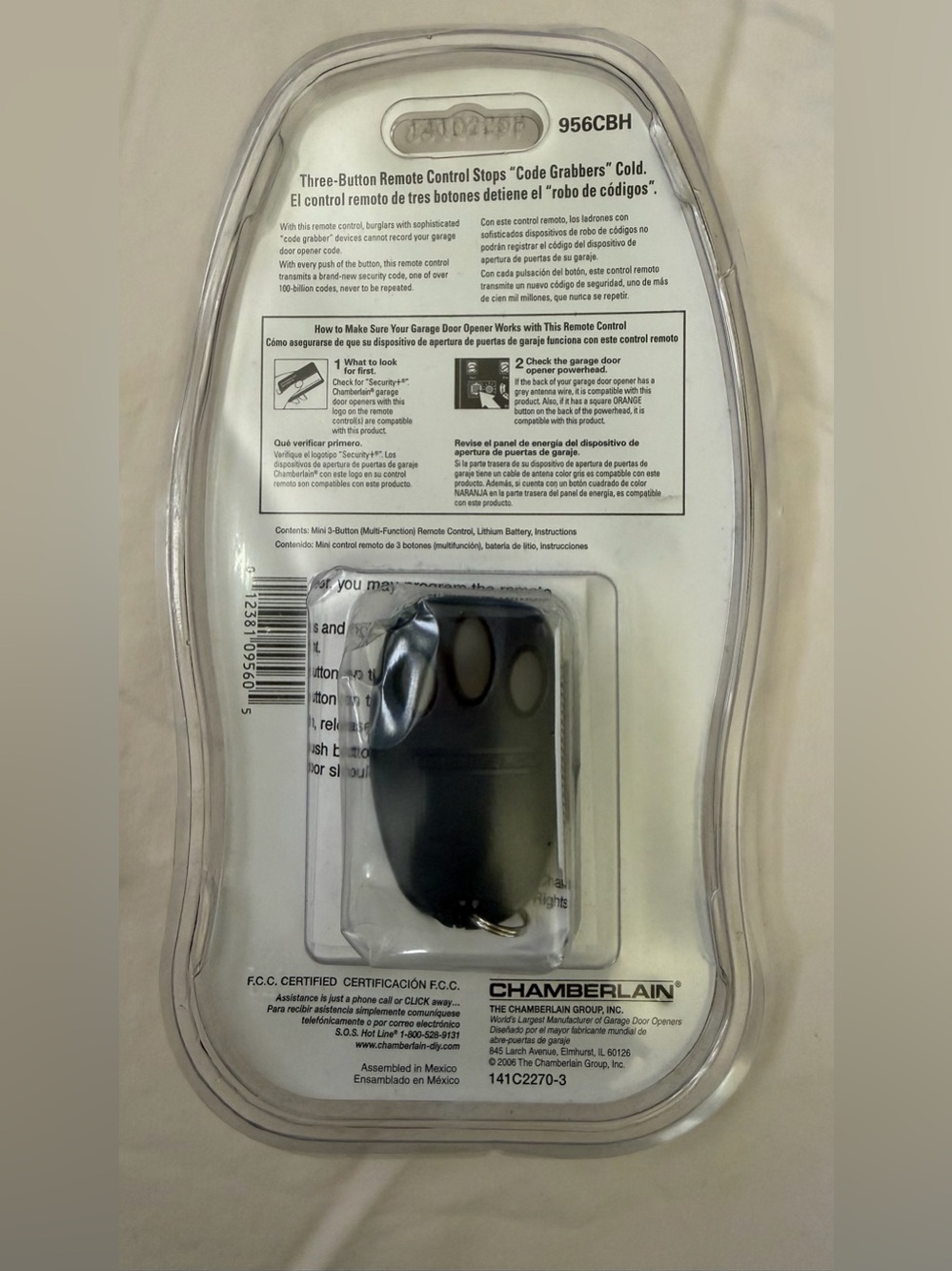 Mini Three-Button Remote Control - Black(Never Opened) - Picture 2 of 2